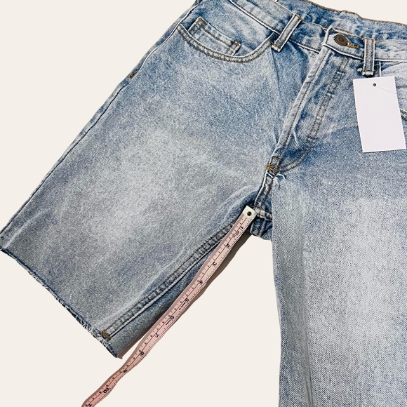 NWT Brandy Melville 90s Low Waist Denim Jean Bermuda Cut Off Shorts - Picture 11 of 14